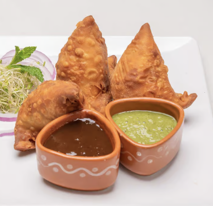 Samosa (Nut-free, Vegan)
