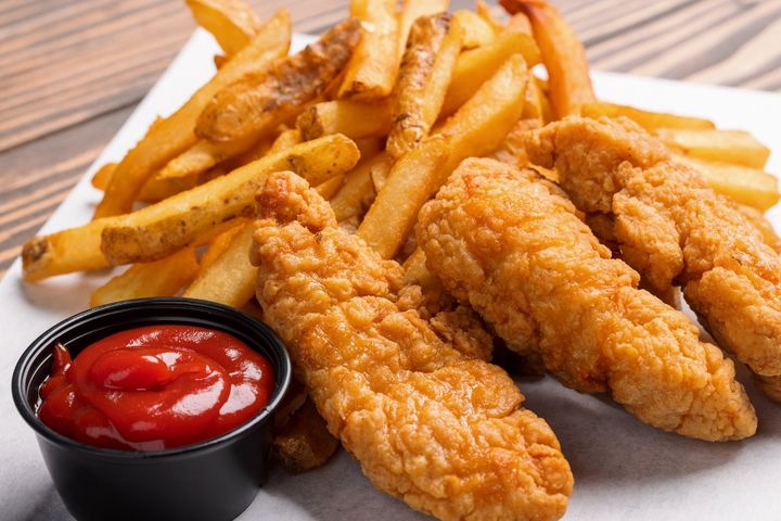 Chicken Tender with Fries (Nut-free) 3
